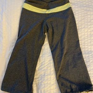 Lululemon Women’s Crop Athletic Pant